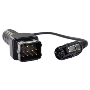 Renault CAN Clip V232 OBD2 cable with rugged shielding for professional diagnostics.